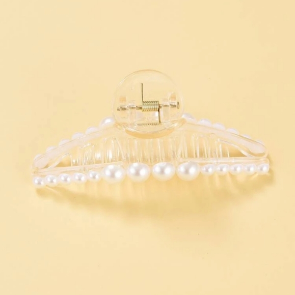 Faux Pearl Hair Clip - Picture 4 of 5